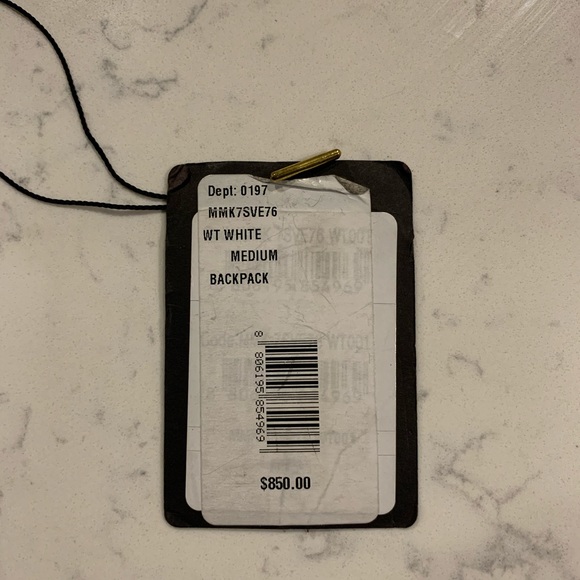 MCM MEDIUM BACKPACK - Picture 7 of 8